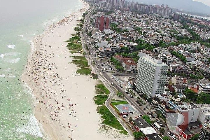 helicopter tour. view of barra beach
