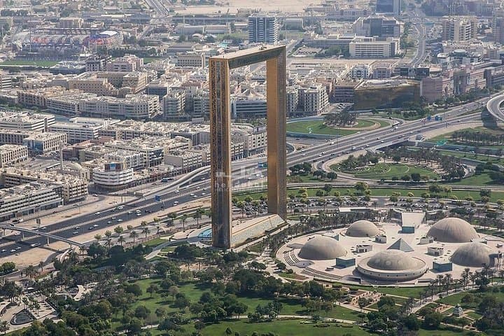 12 minute Helicopter Tour of Dubai with Private Two Way Transfer