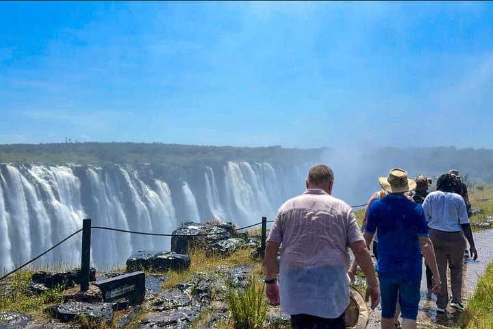 Bridge Too Far-Helicopter Flight, Falls Tour & Std Sunset Cruise