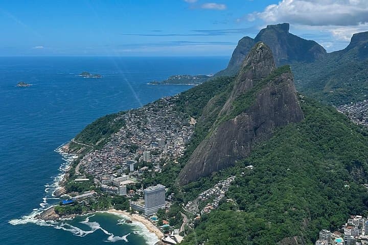 Rio : Helicopter tour at Christ the Redeemer - 30 minutes