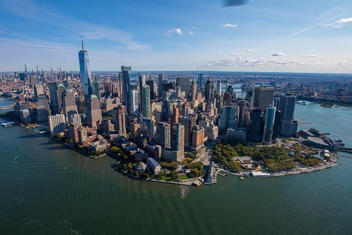 NY Helicopter Tour: Manhattan & Brooklyn