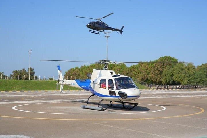 Dubai Helicopter Tour Burj Khalifa and Palm Jumeirah Flight