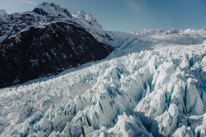 Fox Glacier: 25-Minute Helicopter Flight with Snow Landing