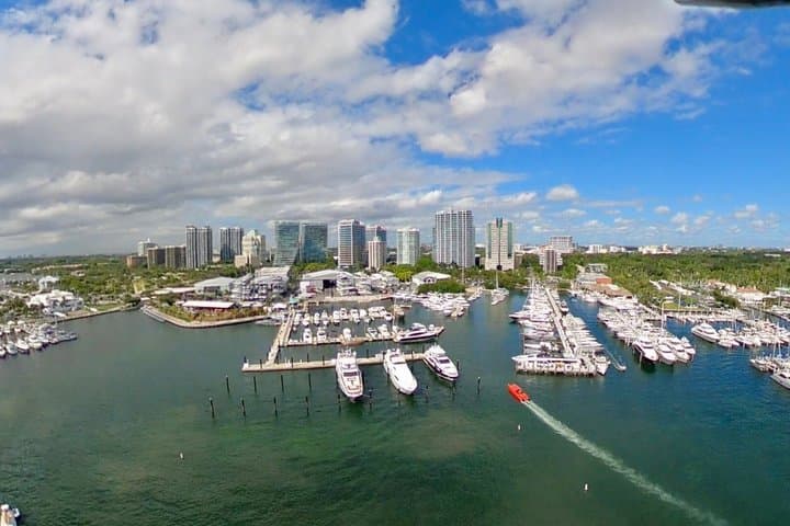 1-Hour Private Luxury Helicopter Tour of Miami