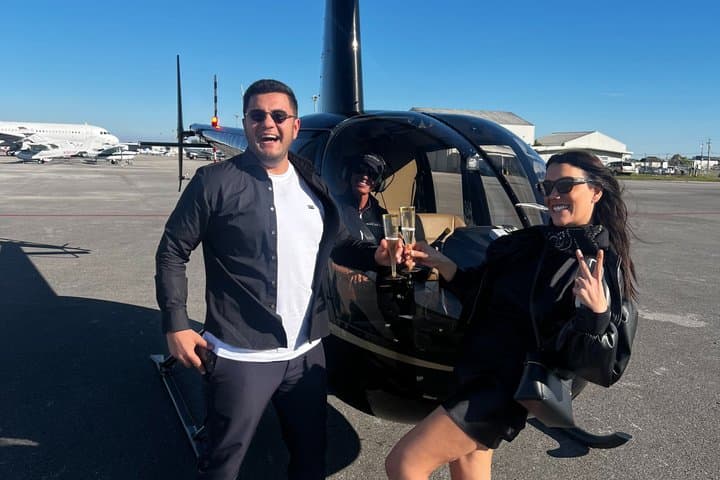 Miami Helicopter Tour: South Beach, Downtown & Islands