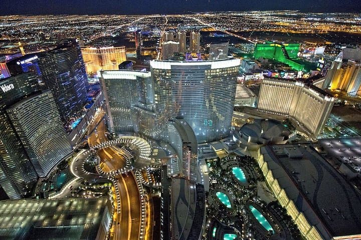 Private Helicopter Tour of the Las Vegas Strip at Night