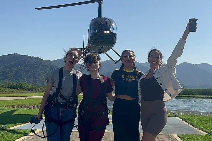 Rio de Janeiro: 25 Min Helicopter Tour Christ the Redeemer