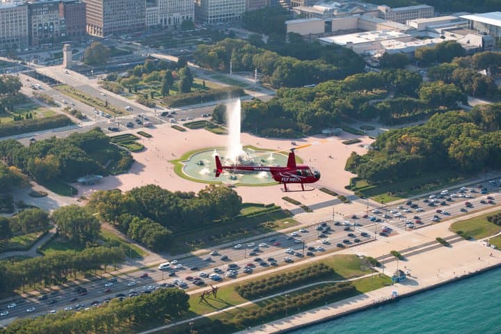 Chicago Helicopter Tour: Loop Tour
