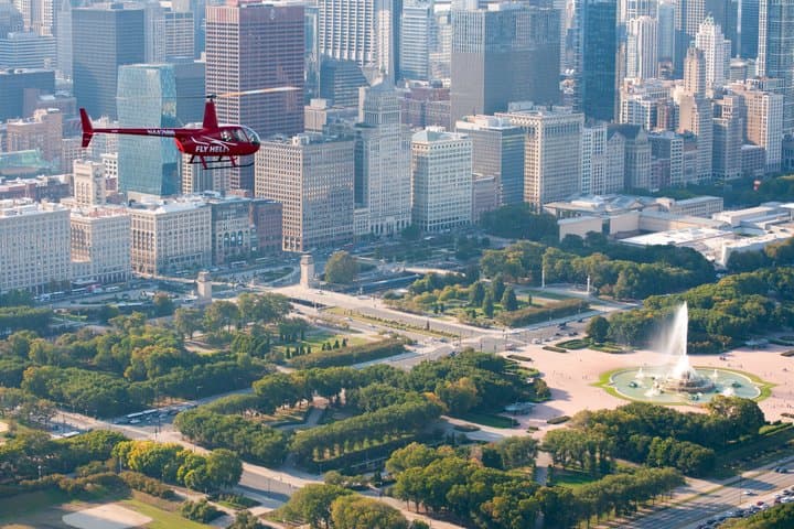Chicago Helicopter Tour: Loop Tour