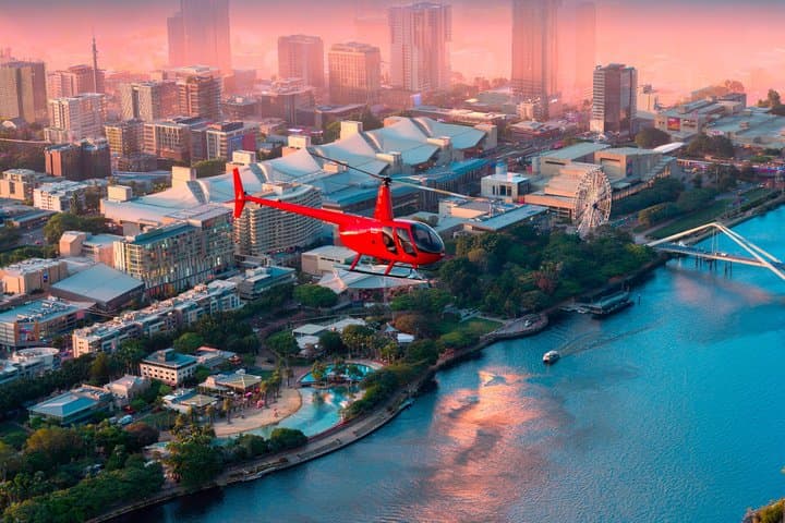 Private Helicopter Scenic Tour of Brisbane - 25min